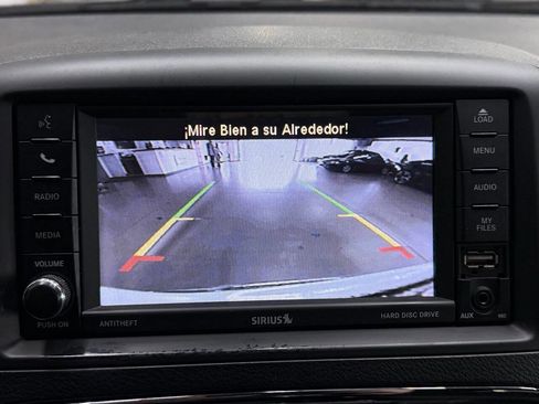 Used 2019 Dodge Grand Caravan SE FWD image 27