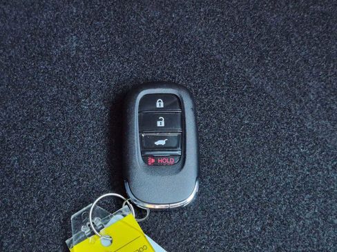 Certified 2023 Honda HR-V LX image 27