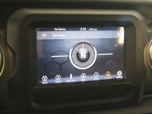 Used 2019 Jeep Wrangler Rubicon w/ LED Lighting Group AWD/4WD image 31