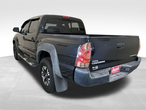 Used 2014 Toyota Tacoma PreRunner w/ Convenience Package RWD image 3