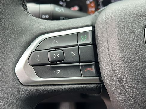 Used 2025 Jeep Compass Limited AWD/4WD image 24