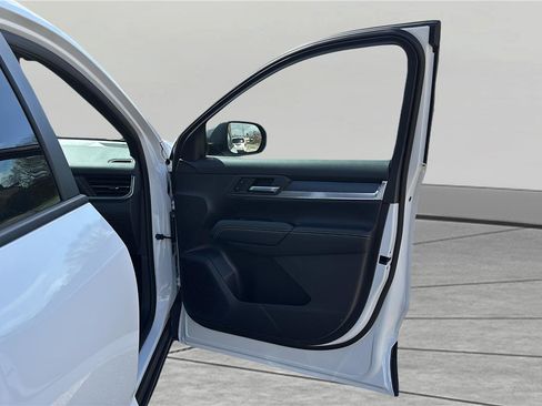 New 2026 GMC Terrain Elevation w/ Elevation Premium Package image 23