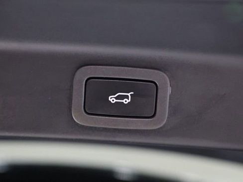 Used 2020 Jaguar F-PACE R-Sport AWD/4WD image 41