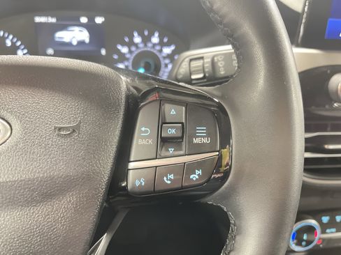 Used 2022 Ford Escape SE w/ Convenience Package image 17