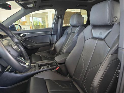 Used 2023 Audi Q3 2.0T Premium Plus w/ Premium Plus Package AWD/4WD image 19