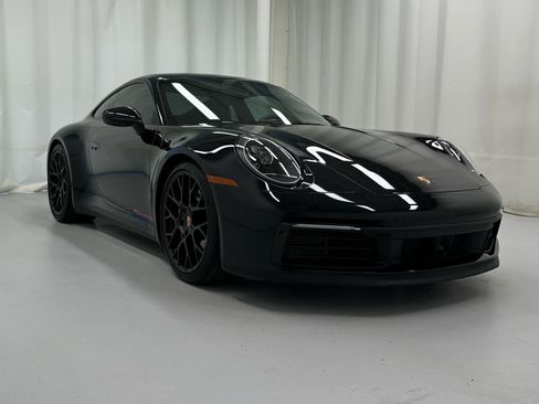 Used 2020 Porsche 911 Carrera 4S AWD/4WD image 1