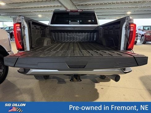 Certified 2025 GMC Sierra 3500 Denali w/ Technology Package AWD/4WD image 12