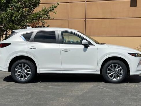 New 2025 MAZDA CX-5 AWD 2.5 S w/ Select Package image 3