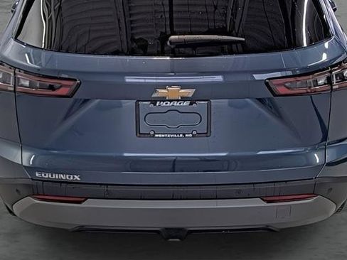 New 2026 Chevrolet Equinox LT image 12