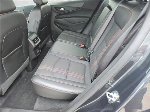 Used 2023 Chevrolet Equinox RS FWD image 10