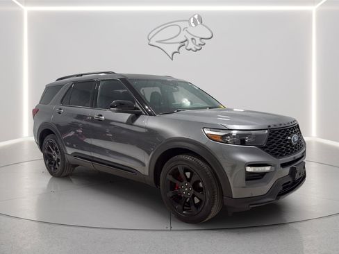 Used 2023 Ford Explorer ST w/ Equipment Group 401A AWD/4WD image 9