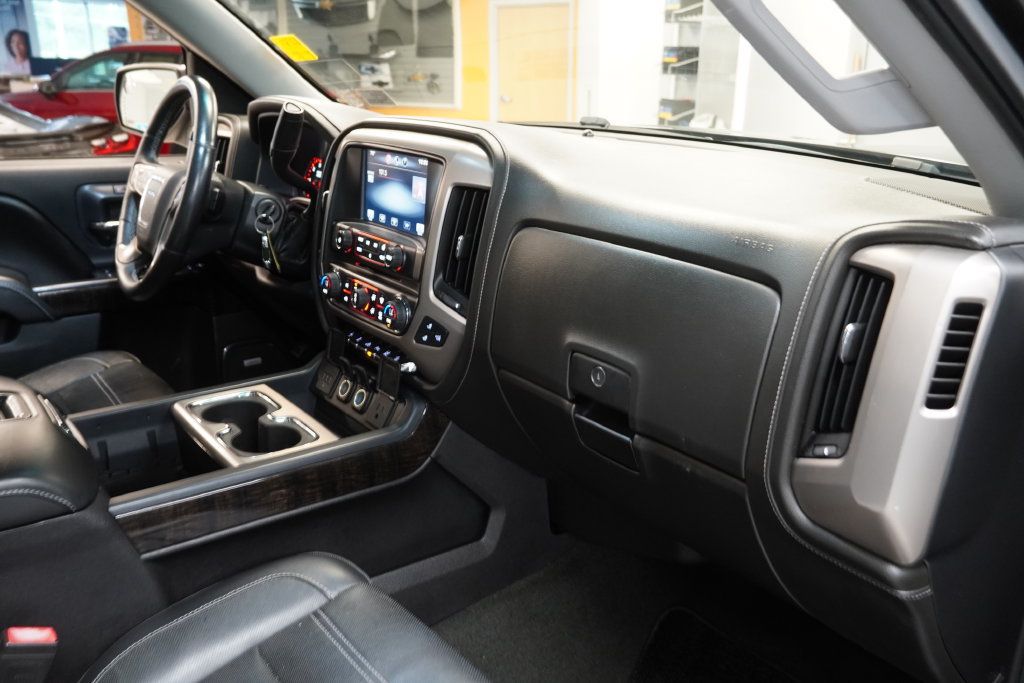 Used 2015 GMC Sierra 1500 Denali w/ Driver Alert Package AWD/4WD image 28