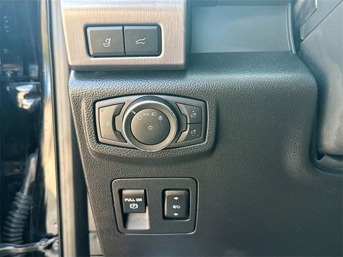 Used 2021 Ford Expedition Max Platinum image 10