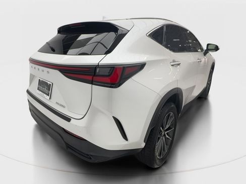 Used 2024 Lexus NX 250 FWD image 7