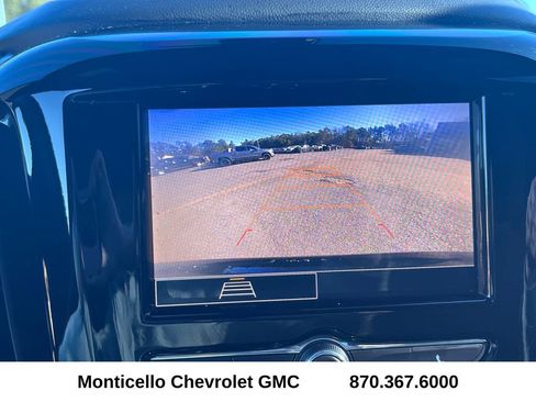 Used 2023 Chevrolet Traverse LS w/ Safety Package image 23