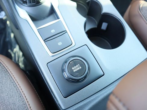 New 2025 Ford Bronco Sport Outer Banks w/ Outer Banks Tech Package+ image 32