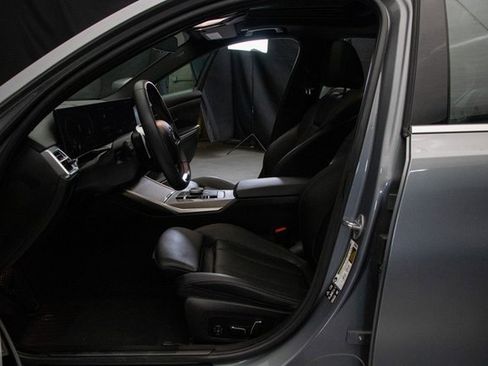 Used 2025 BMW 330i xDrive Sedan image 24