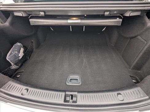 Used 2022 Mercedes-Benz E 350 Sedan image 6