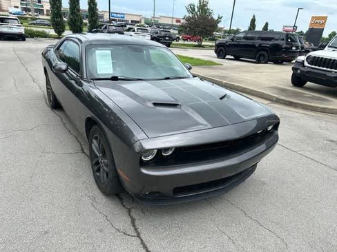 Used 2019 Dodge Challenger SXT w/ Driver Convenience Group AWD/4WD image 26
