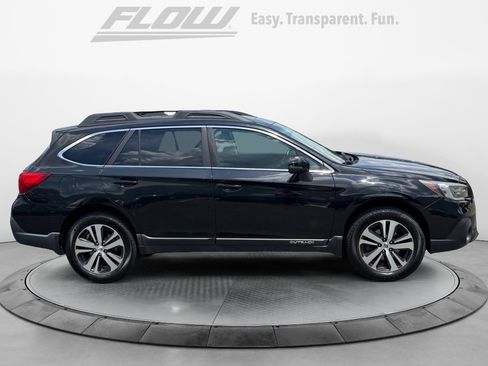 Used 2019 Subaru Outback 2.5i Limited AWD/4WD image 10