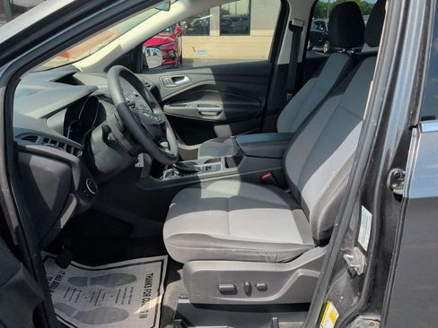 Used 2017 Ford Escape SE AWD/4WD image 19