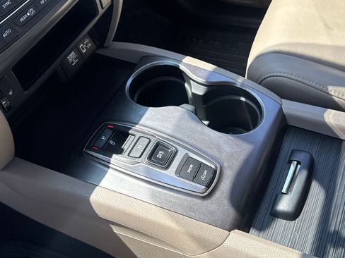 Used 2022 Honda Pilot EX-L image 22