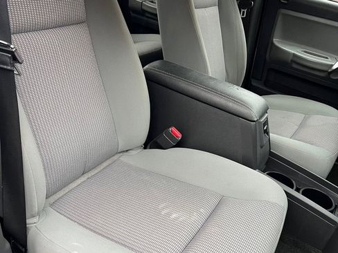 Used 2011 Dodge Dakota Big Horn image 37