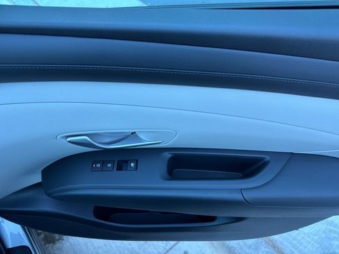 New 2026 Hyundai Tucson SEL image 17