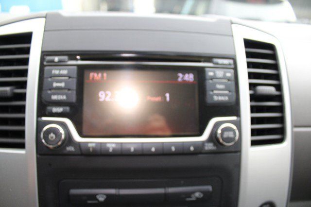 Used 2015 Nissan Frontier SV RWD image 27