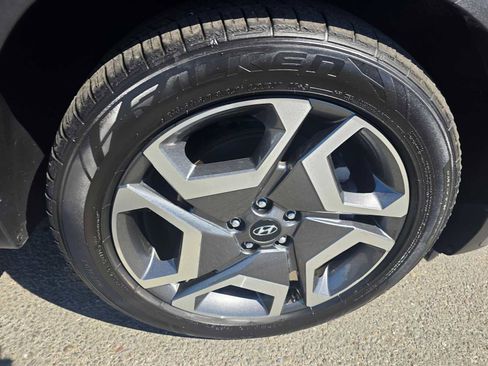 Used 2024 Hyundai Palisade Limited image 9