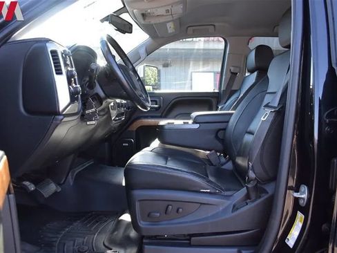 Used 2016 Chevrolet Silverado 1500 LTZ w/ LTZ Plus Package AWD/4WD image 10