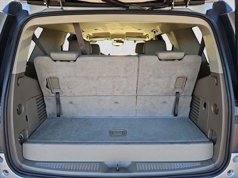 Used 2018 Chevrolet Tahoe LT w/ Max Trailering Package RWD image 6