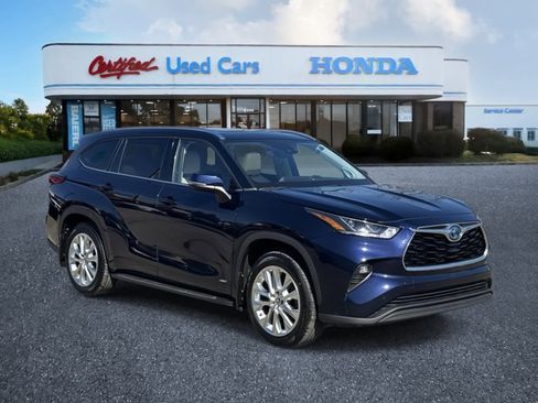 Used 2023 Toyota Highlander Limited image 7