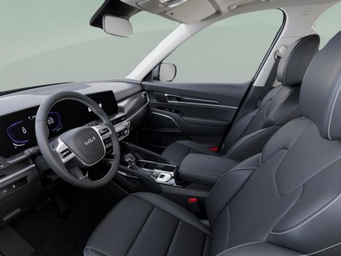 New 2025 Kia Telluride S image 17