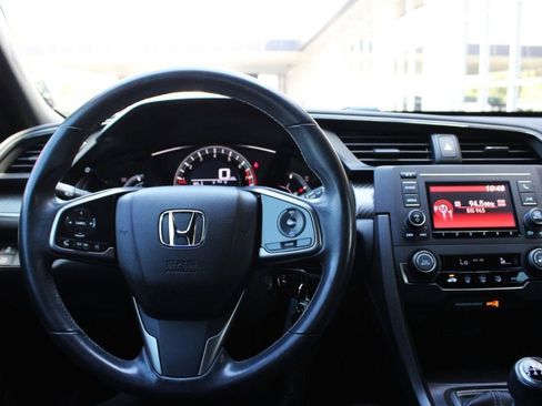 Used 2018 Honda Civic Sport image 25