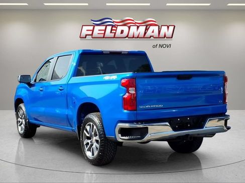 Used 2025 Chevrolet Silverado 1500 LT AWD/4WD image 3