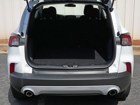 Used 2022 Ford Escape S AWD/4WD image 9