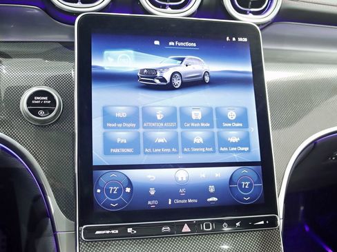 Used 2025 Mercedes-Benz GLC 43 AMG 4MATIC image 27