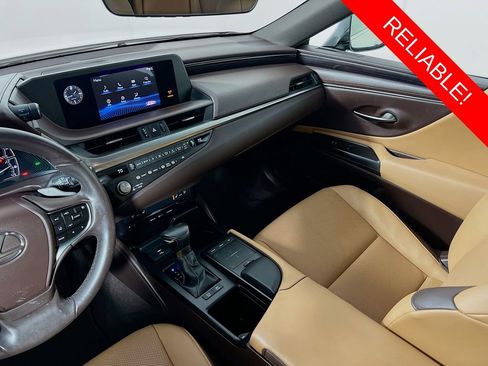 Used 2021 Lexus ES 300h w/ Premium Package image 23