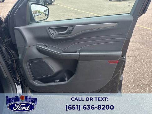 Used 2023 Ford Escape Active AWD/4WD image 33