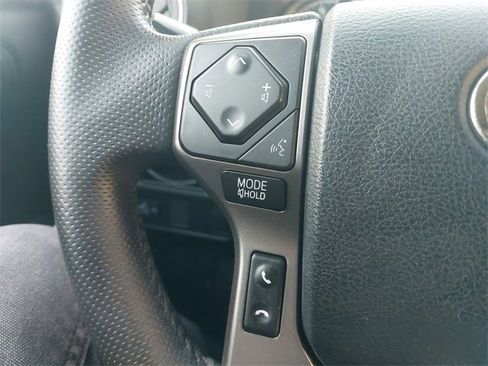Used 2017 Toyota Tacoma SR5 w/ Tow Package image 17