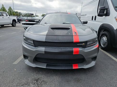 Used 2018 Dodge Charger R/T Scat Pack w/ Dynamics Package RWD image 3