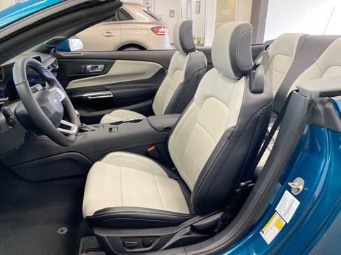 New 2026 Ford Mustang Premium image 17