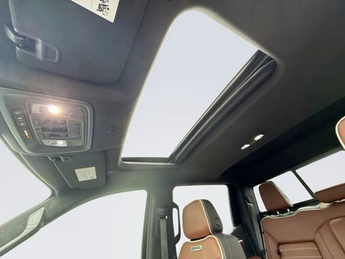 Used 2025 GMC Sierra 1500 Denali Ultimate image 22