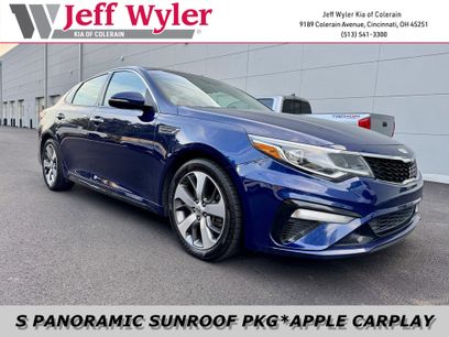 Used 2019 Kia Optima S w/ S Panoramic Sunroof Package