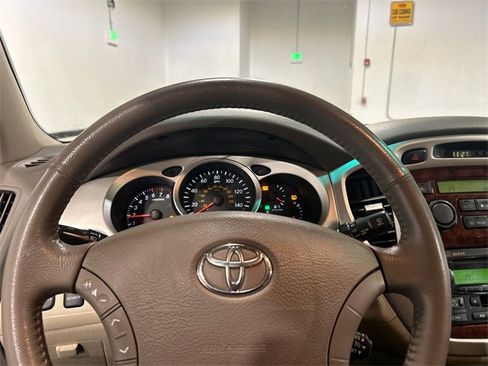Used 2006 Toyota Highlander V6 image 12