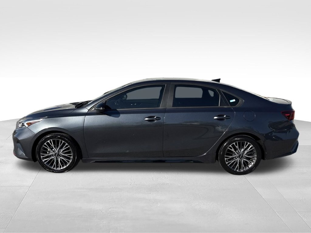 Used 2023 Kia Forte GT-Line FWD image 7