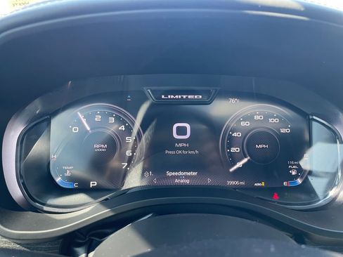 Used 2023 RAM 1500 Limited w/ Body Color Bumper Group image 10