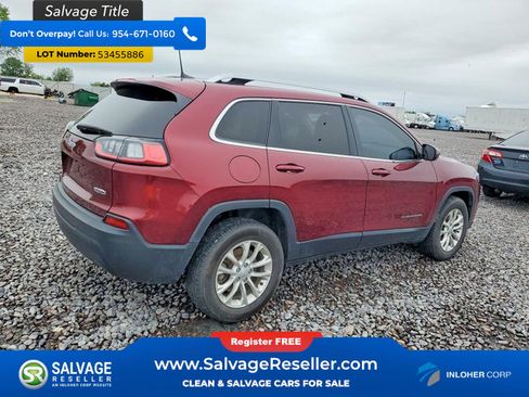 Used 2019 Jeep Cherokee Latitude w/ Cold Weather Group AWD/4WD image 4