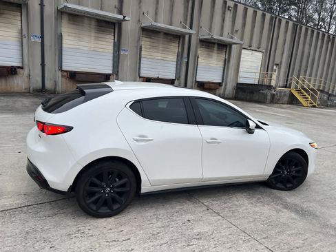 Used 2021 MAZDA MAZDA3 s image 11